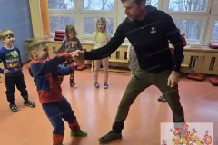 2025-03-10_Kindergarten-Gluecksbaerchen_Mutkurs-02