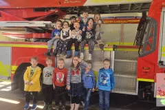 2025-03-18_Kindergarten-Gluecksbaerchen_Feuerwehrbesuch-30