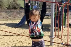 2025-03-21_Kindergarten-Gluecksbaerchen_Ausflug_Spielplatz-19