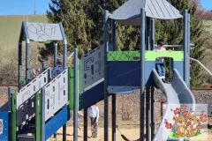 2025-03-21_Kindergarten-Gluecksbaerchen_Ausflug_Spielplatz-28