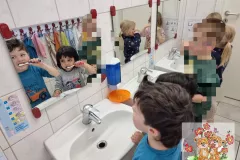 2025-04-08_Kindergarten-Gluecksbaerchen_Zahnhygiene-01