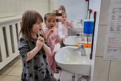 2025-04-08_Kindergarten-Gluecksbaerchen_Zahnhygiene-18