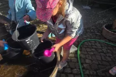2025_Wasserspiele-im-Sommer-im-Kindergarten-Gluecksbaerchen-05