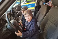 2026_03_19_Schulanfaenger_Polizei_KiTa_Gluecksbaerchen-09