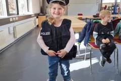 2026_03_19_Schulanfaenger_Polizei_KiTa_Gluecksbaerchen-27