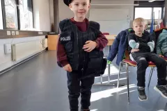 2026_03_19_Schulanfaenger_Polizei_KiTa_Gluecksbaerchen-43
